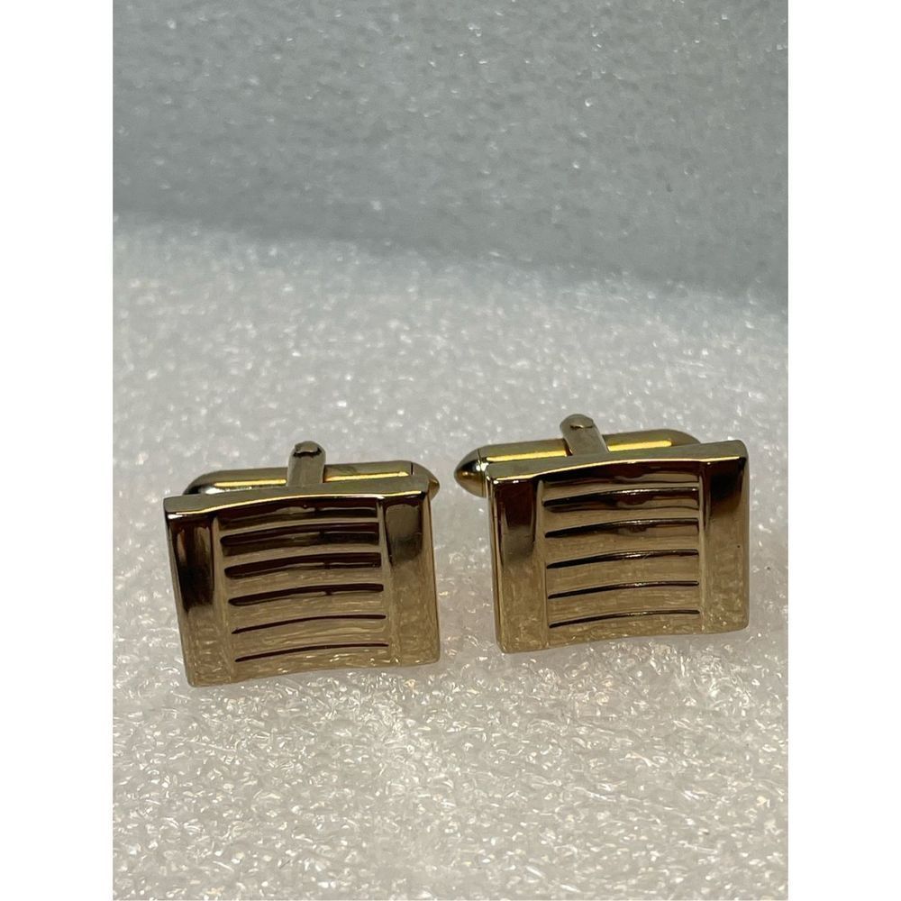 Vintage Swank Gold Tone Ridge Design Cufflinks .85” Long